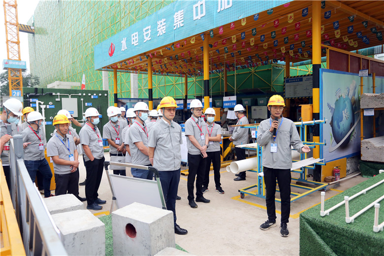 2021��9��29��������������PA��Ѷ(�й���)�ٷ���վ�Ž��а���ԡ�����ʵ�����������ж� ��������ƽ�����ǿ�����衱Ϊ�����֣����2021�������¹������������ƽ��ֳ����ڽ�ҵ÷Է��Ŀ�ٿ�������������